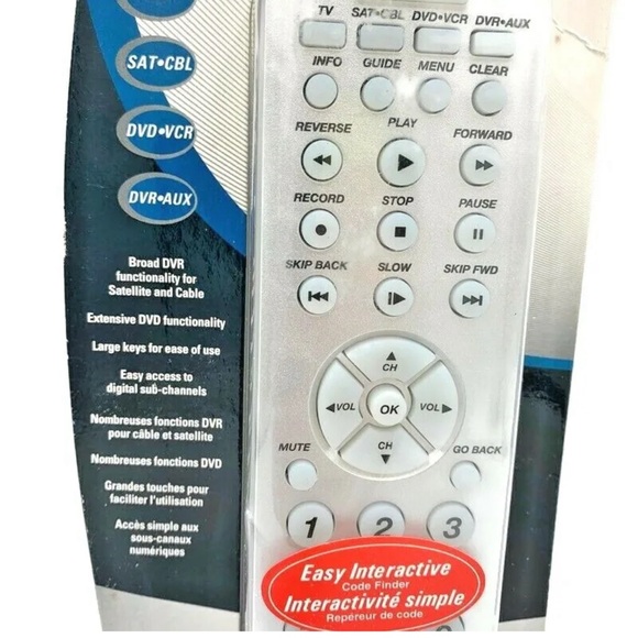 RCA Universal Silver Remote Control With 4 Controls CRCR4373 Sealed NEW - Picture 3 of 7